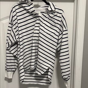 Aerie White and Black Striped V-Neck Sweater